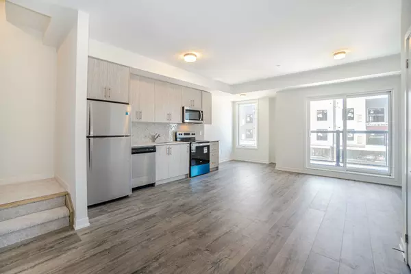 Mississauga, ON L5L 0B9,3409 Ridgeway DR #12