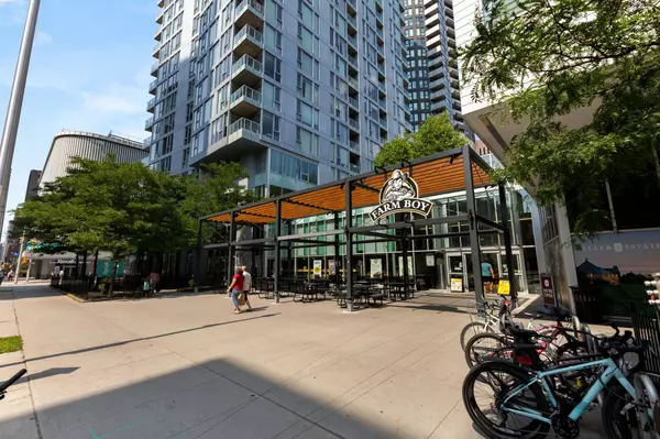 Ottawa Centre, ON K2P 1P7,179 Metcalfe ST #1605