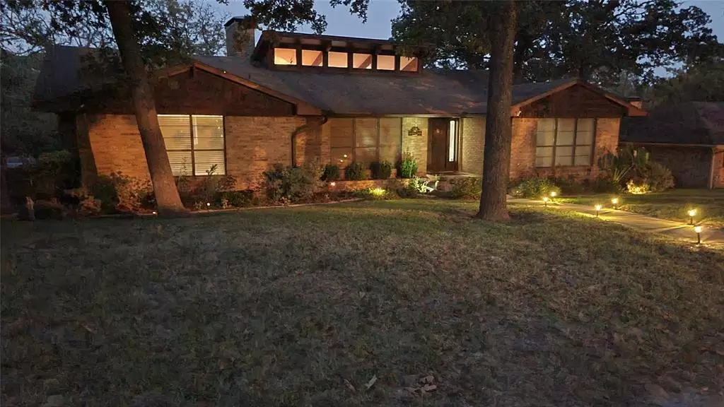 600 Ambassador Street, Denison, TX 75020