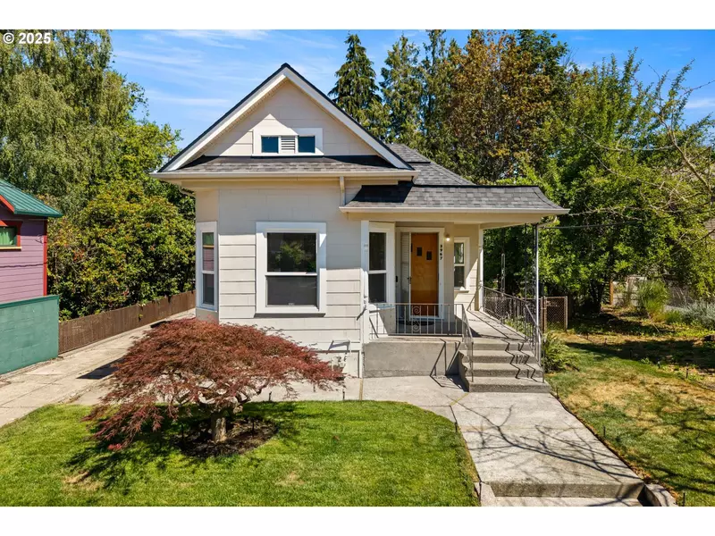 3967 SE TAYLOR ST, Portland, OR 97214