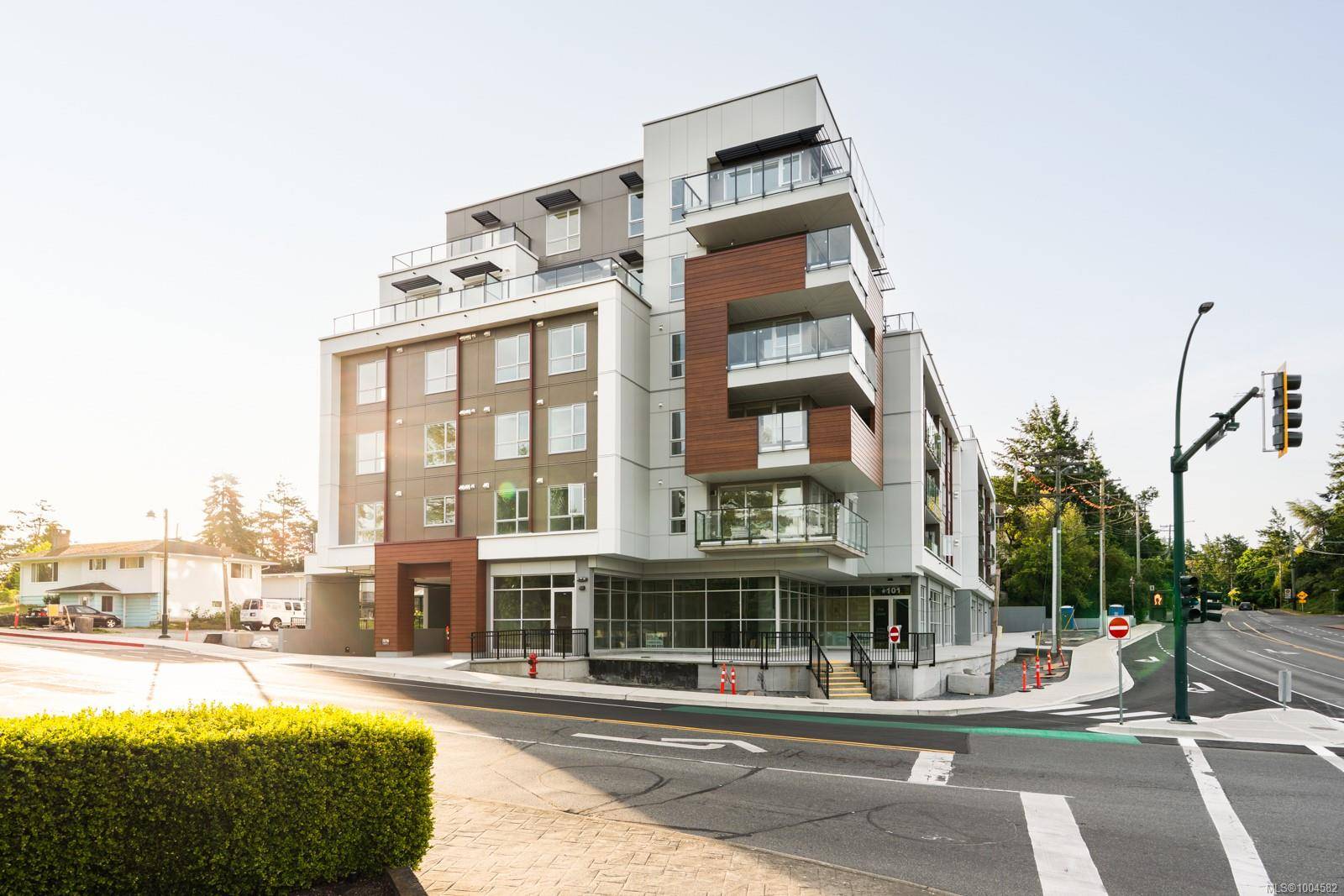 258 Helmcken Rd #401, View Royal, BC V9B 1S8