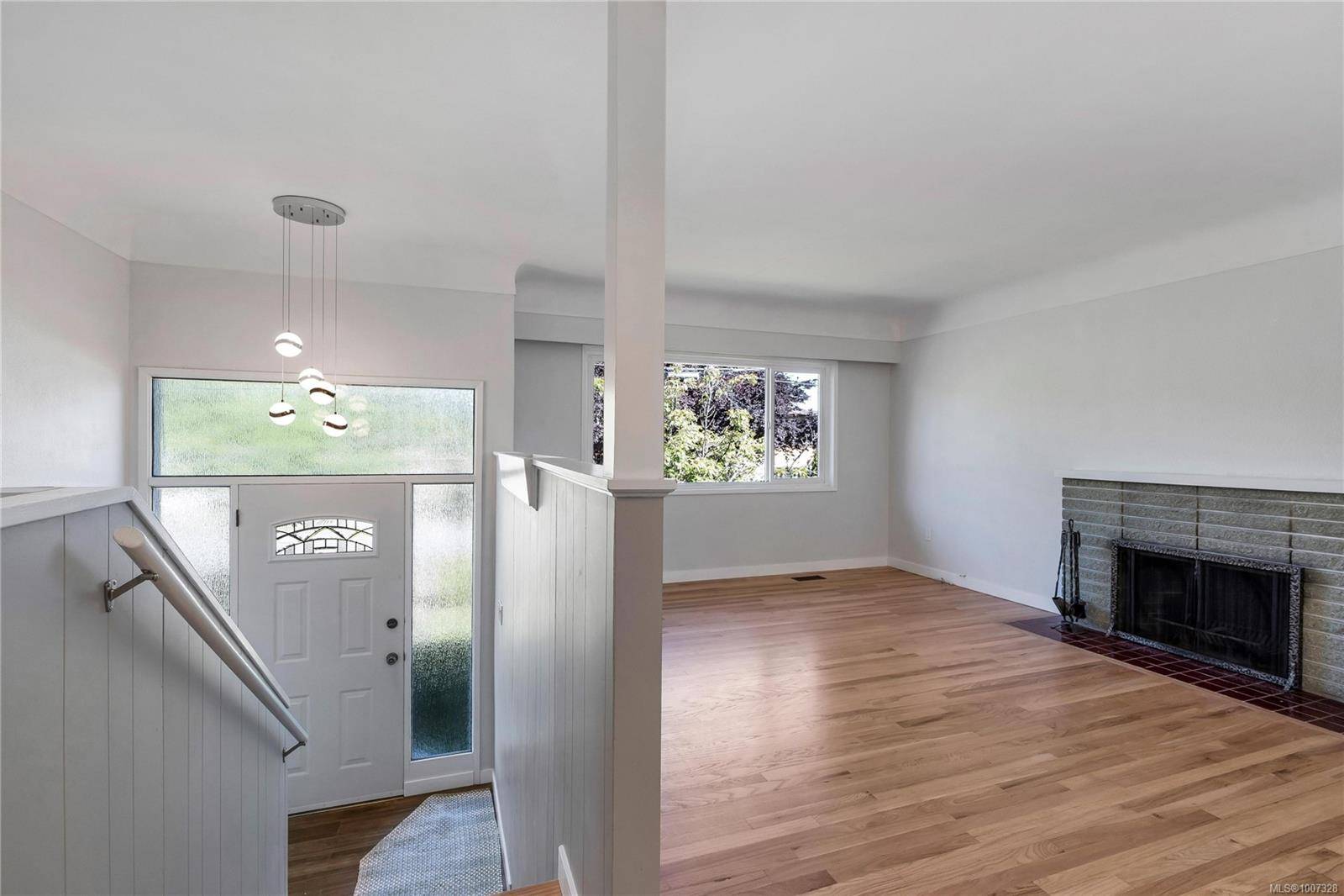 Victoria, BC V8T 2J4,1431 Edgeware Rd