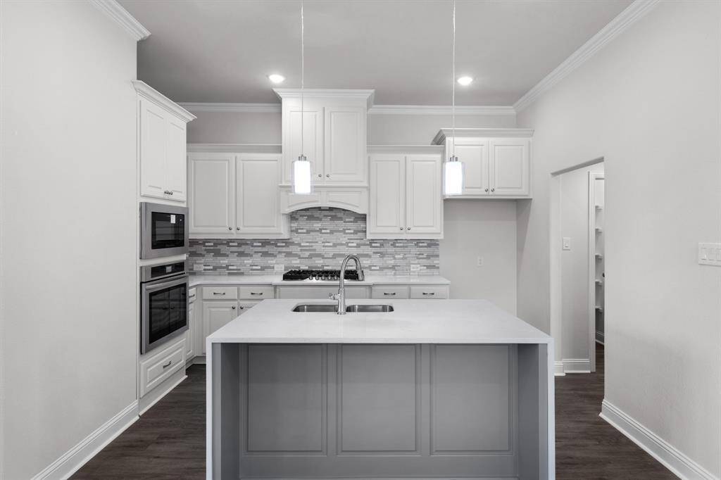 Heath, TX 75032,308 Big Antler Court
