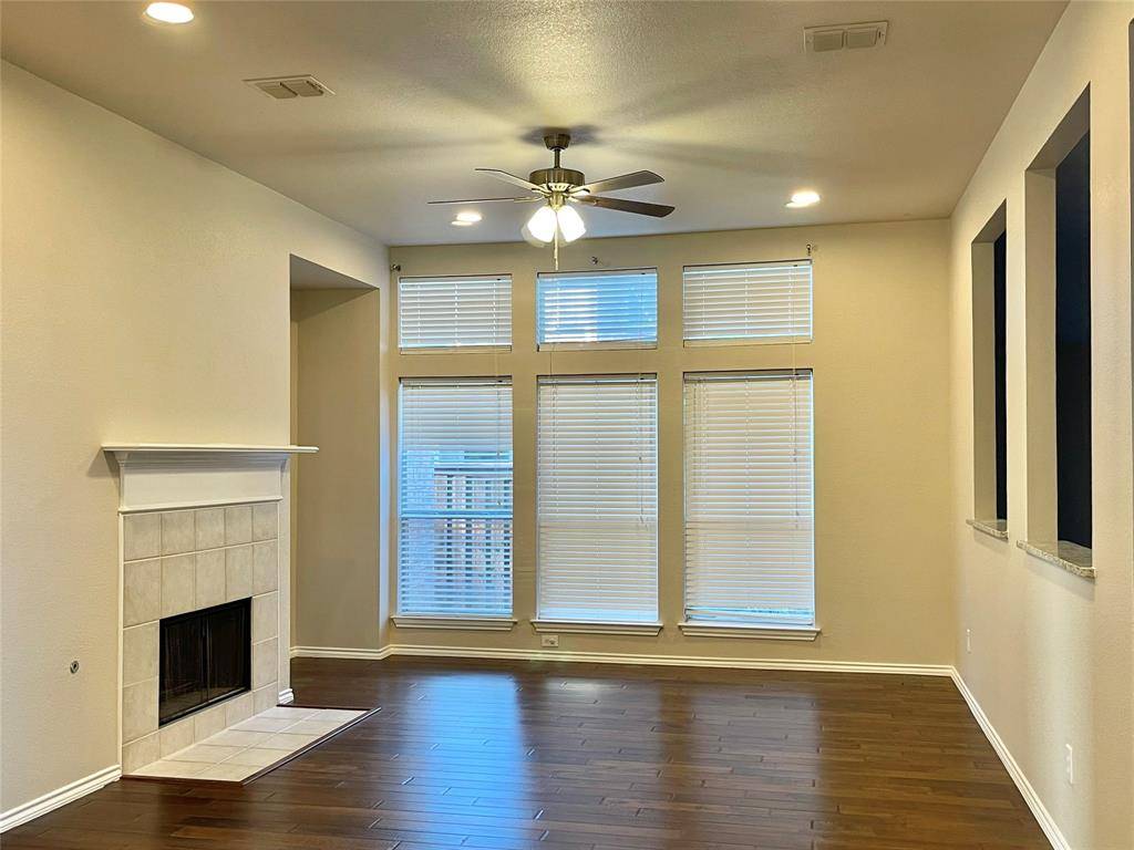 Plano, TX 75025,8213 Mura Drive