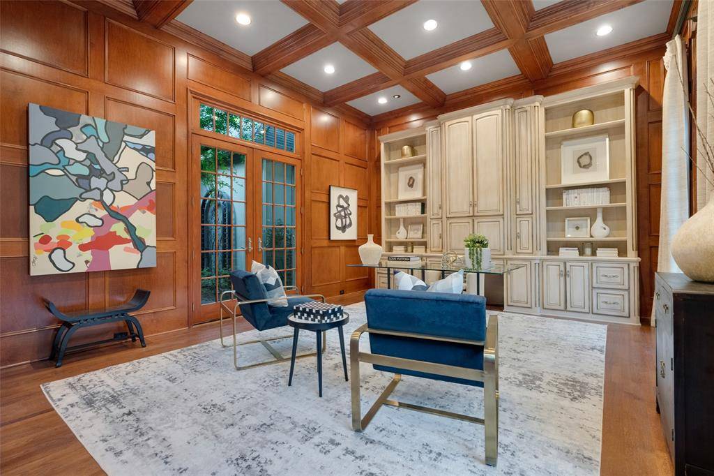 Dallas, TX 75220,4241 Park Lane