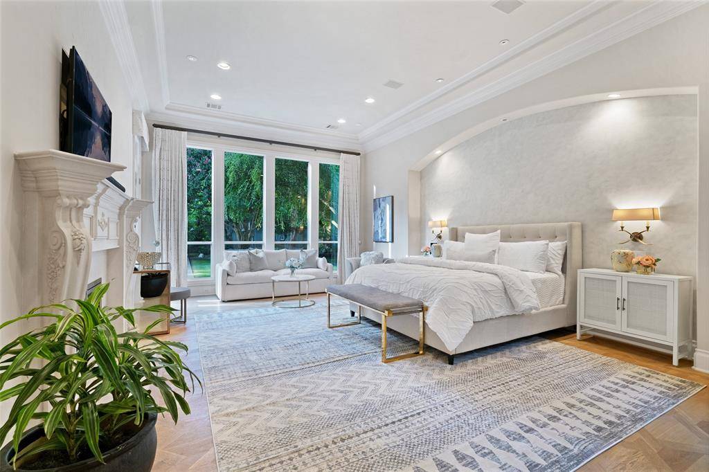 Dallas, TX 75220,4241 Park Lane