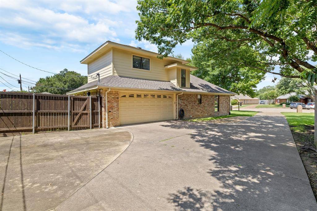 Irving, TX 75061,1405 Wagonwheel Court