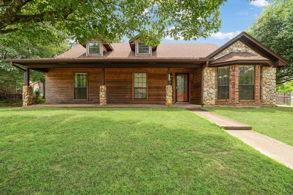 4580 Thomas Drive, Paris, TX 75462