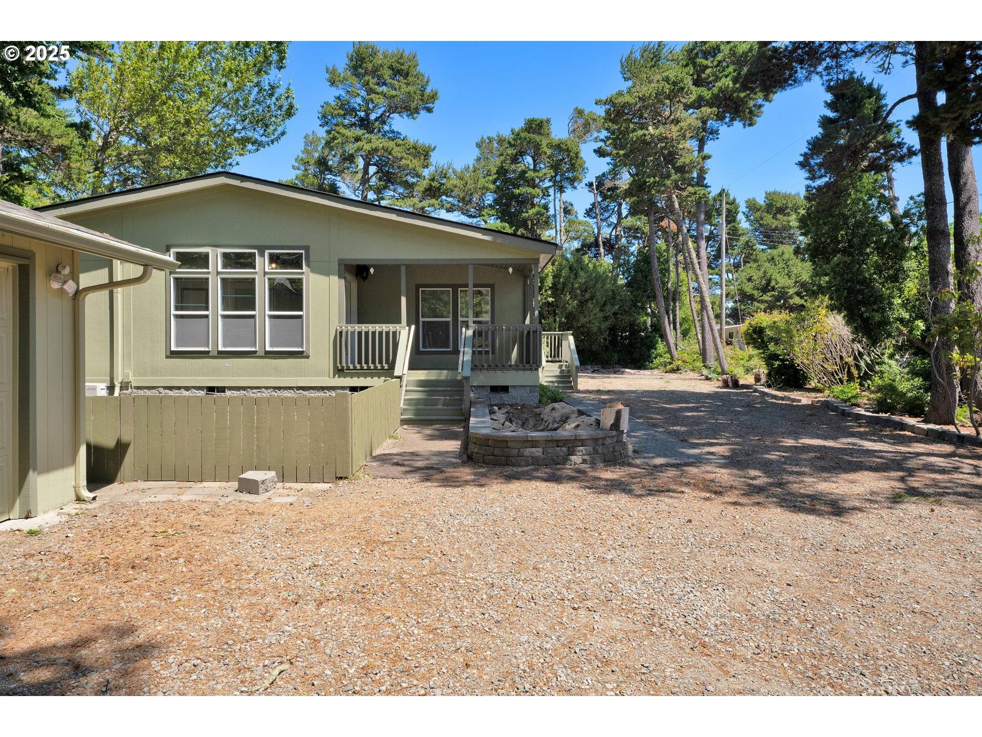 Florence, OR 97439,4739 N JETTY RD