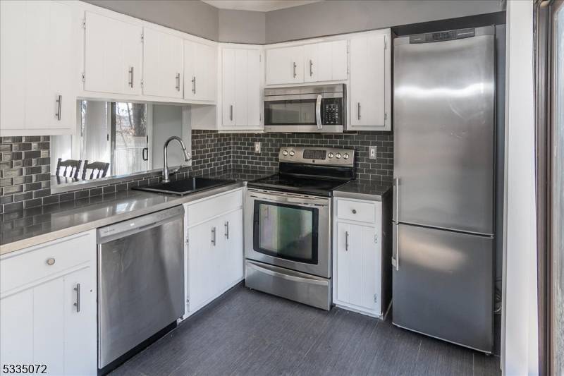 Wharton Boro, NJ 07885,532 Upperway