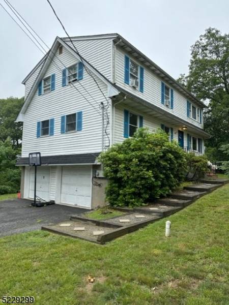 36 Mountain Ave, Wanaque Boro, NJ 07465
