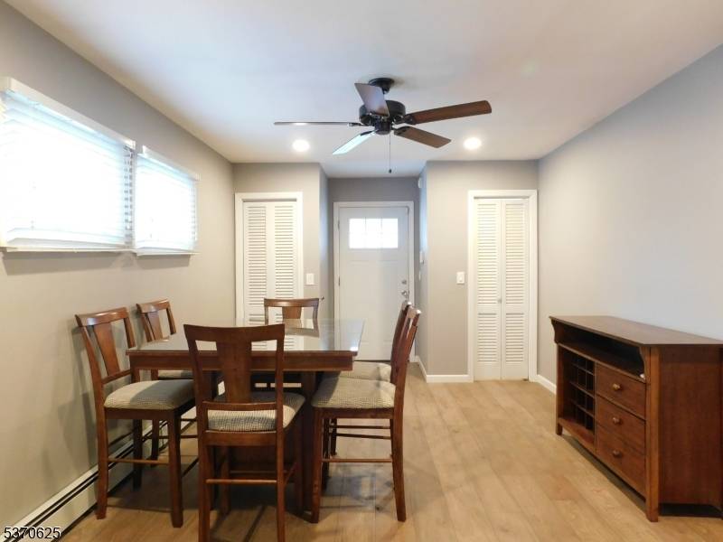 Totowa Boro, NJ 07512,176 Totowa Rd