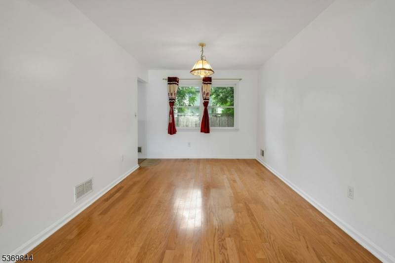 Parsippany-troy Hills Twp., NJ 07034,208 Hiawatha Blvd