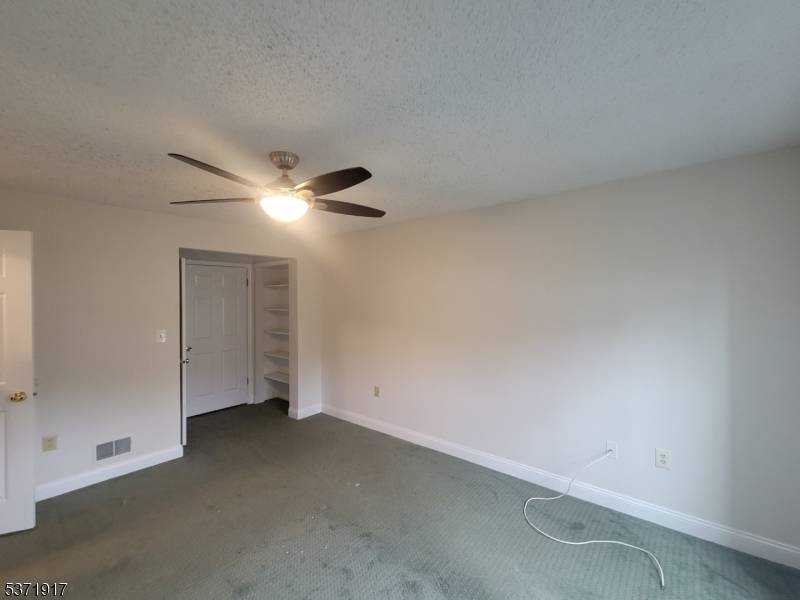 Branchburg Twp., NJ 08876,1607 Breckenridge Dr #1607