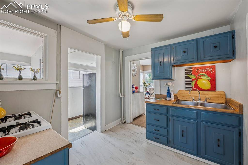 Colorado Springs, CO 80905,906 W Cucharras ST