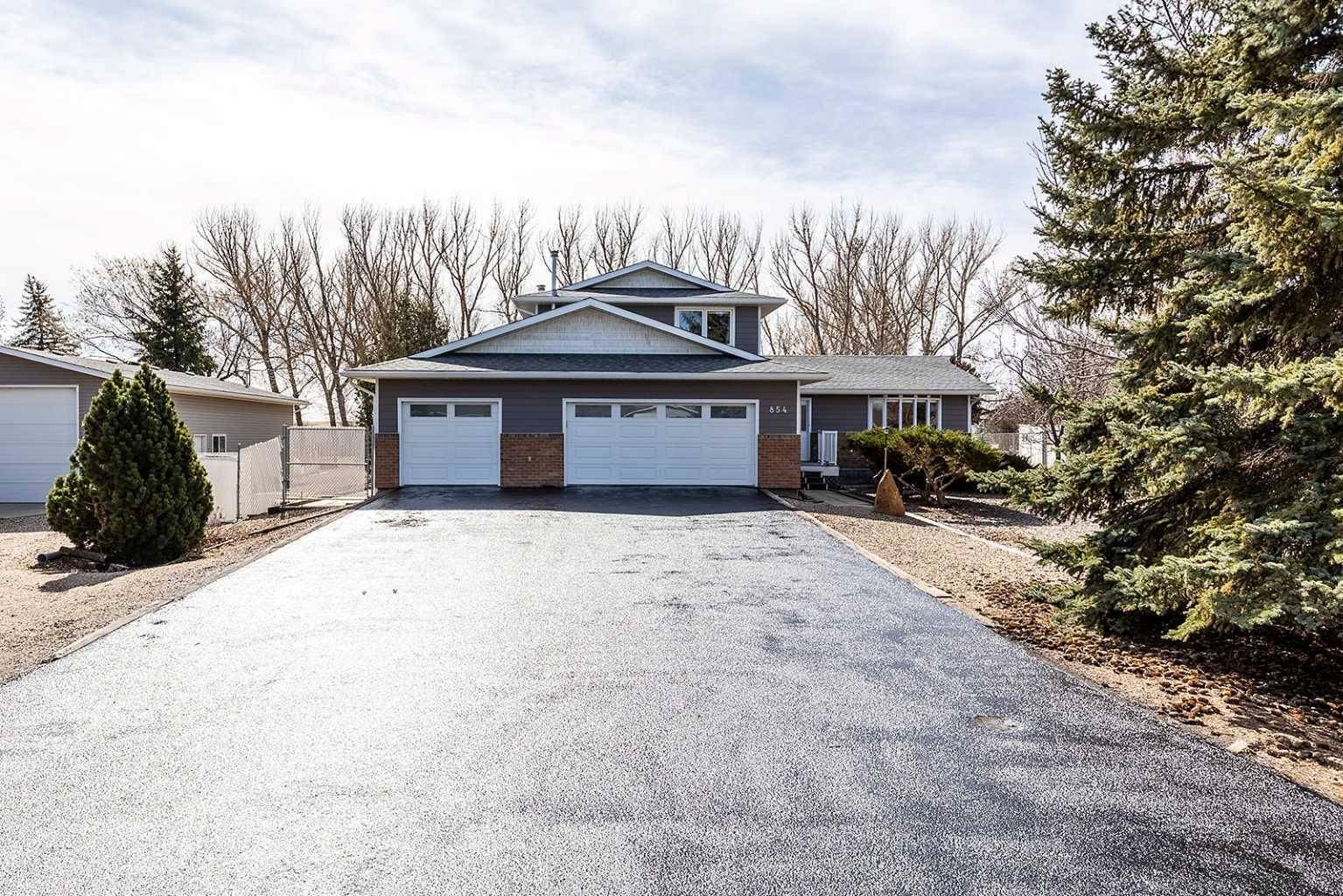 Dunmore, AB T0J 1A0,854 5 AVE