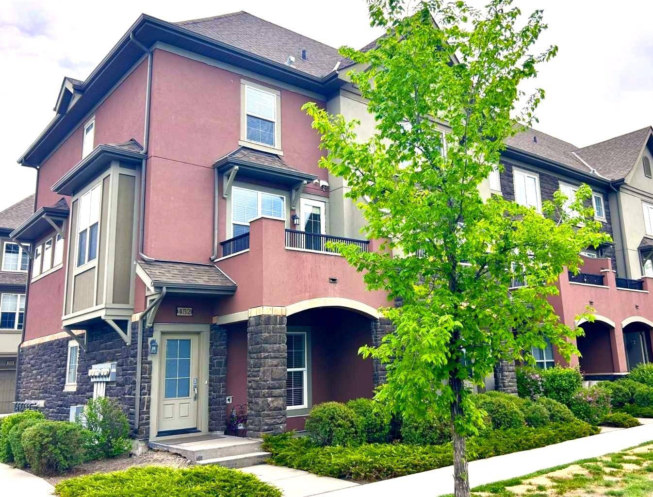 452 Quarry WAY SE, Calgary, AB T2C 5N4