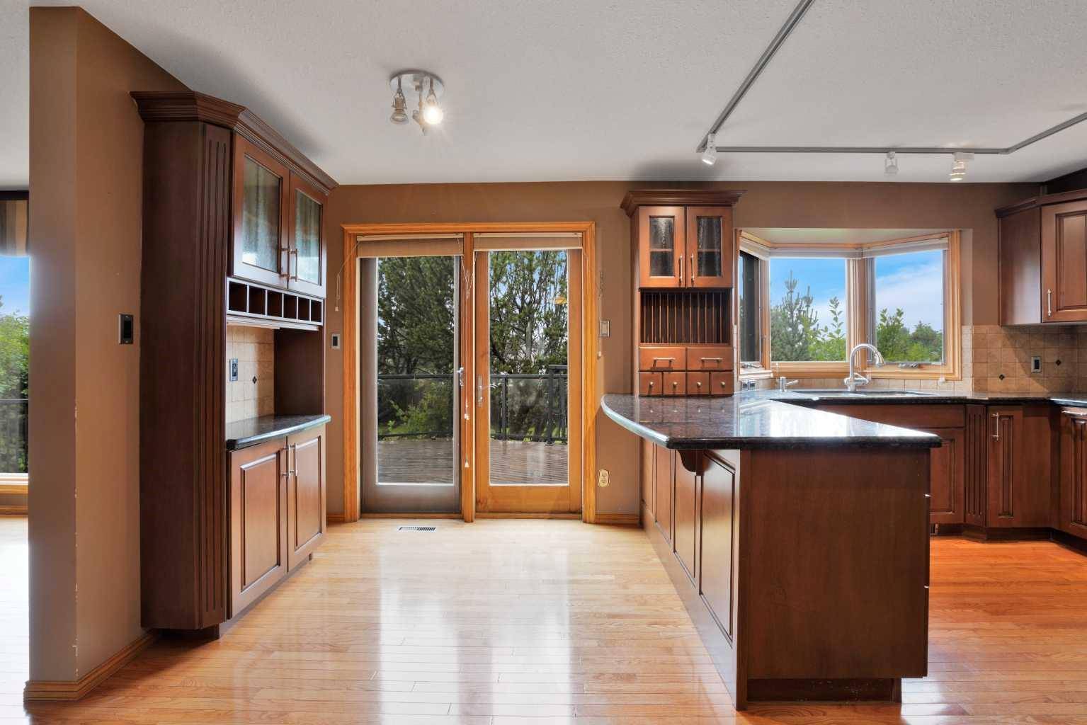 Rocky Mountain House, AB T4T 1K1,5832 59 ST