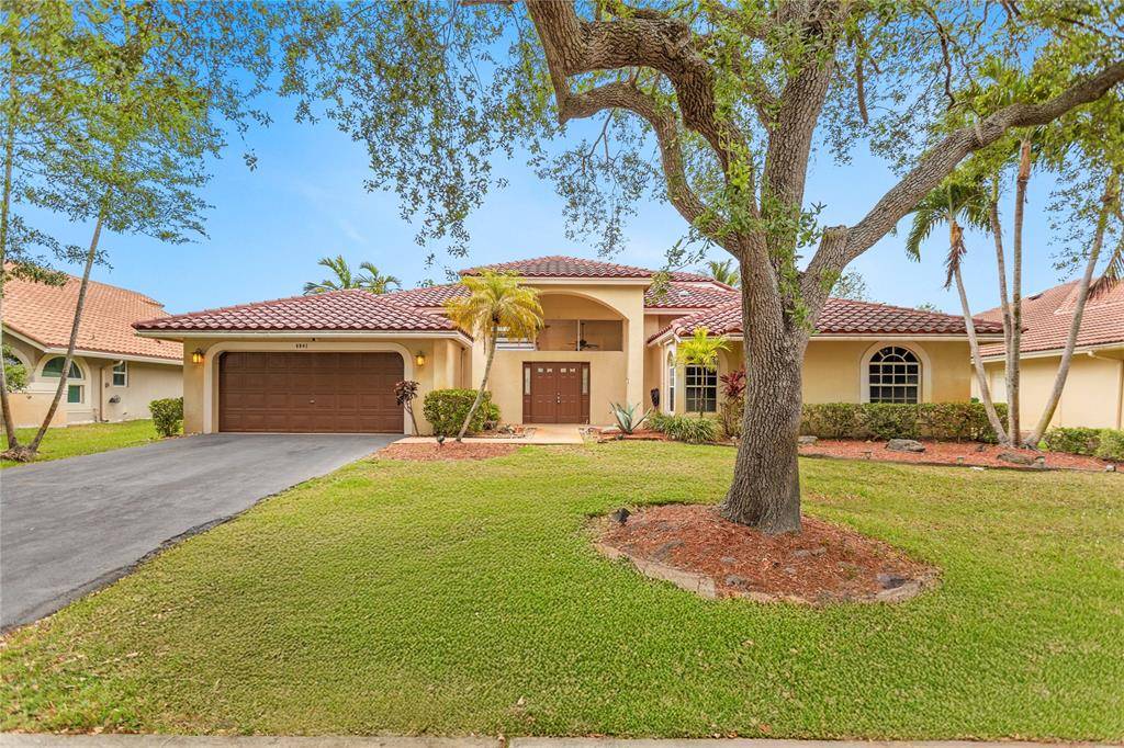 4841 NW 104th Ln, Coral Springs, FL 33076