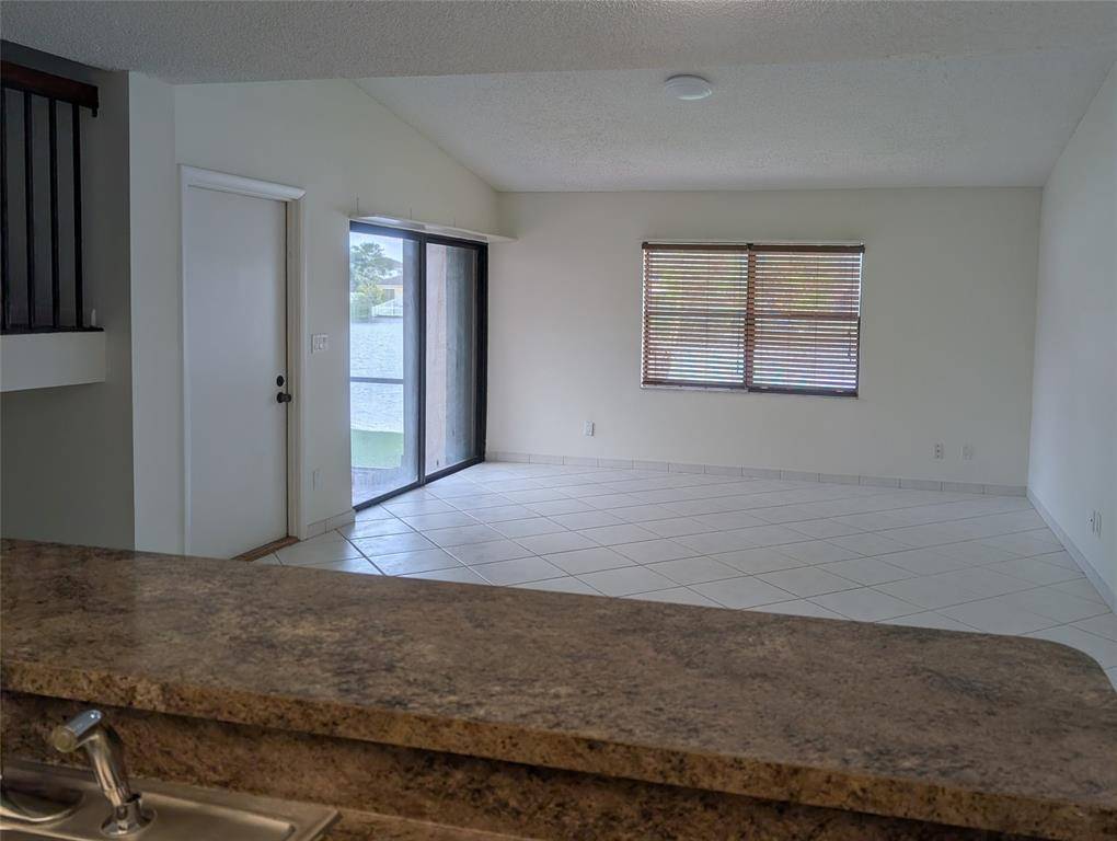 Pembroke Pines, FL 33026,1061 NW 122nd Ter