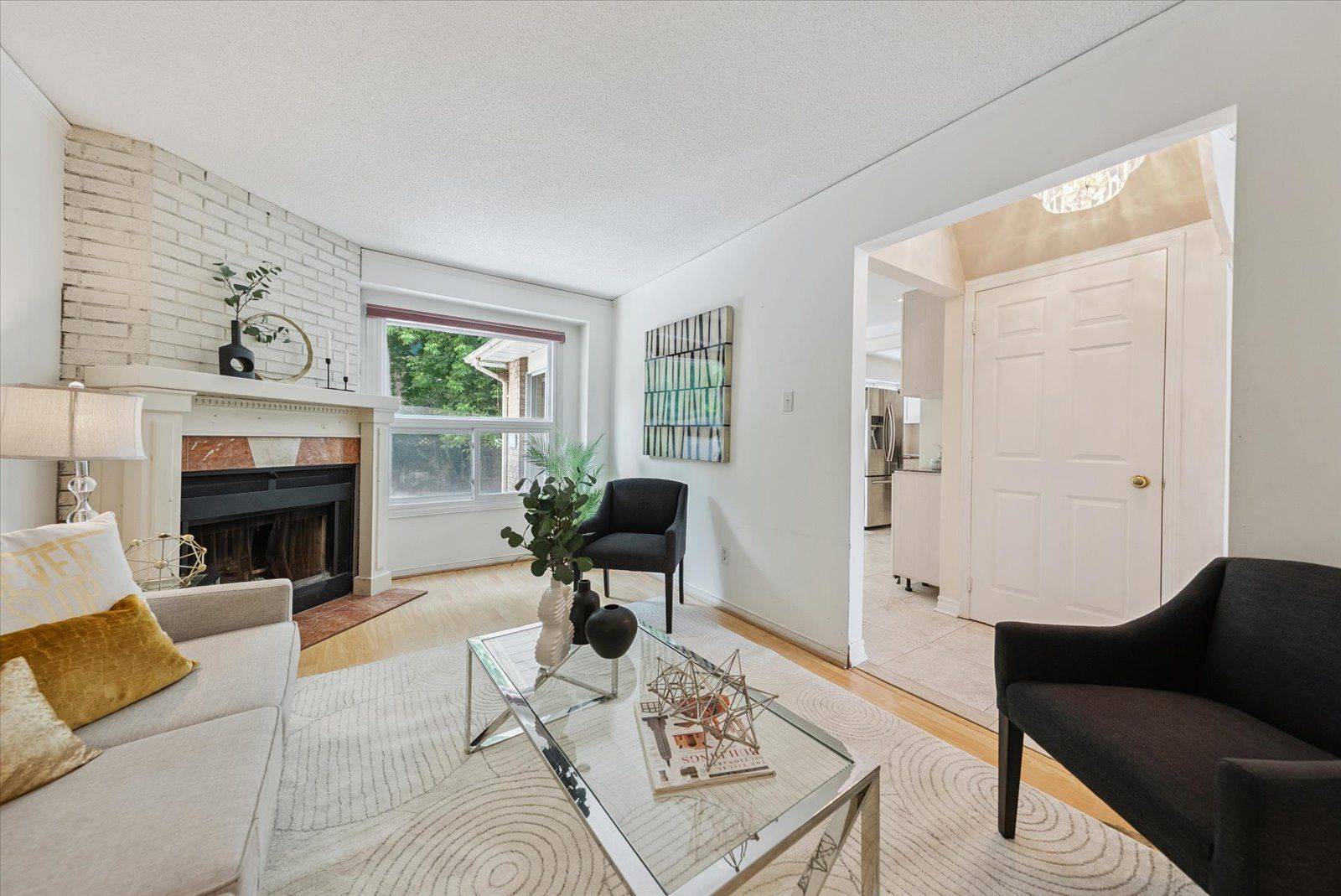 Whitchurch-stouffville, ON L4A 7Y1,105 Percy LN