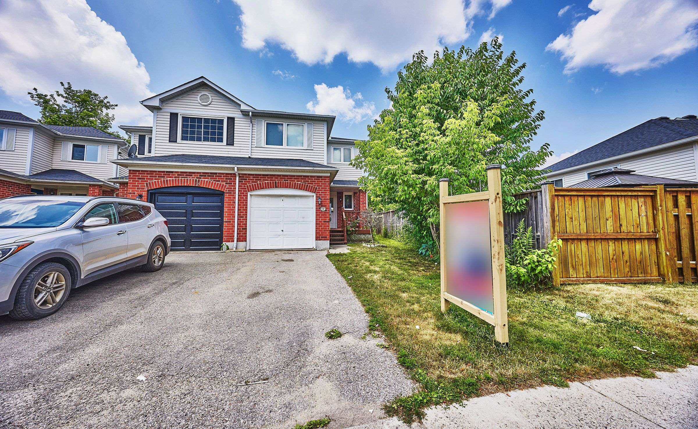 6 PICKETT CRES, Barrie, ON L4N 8B8
