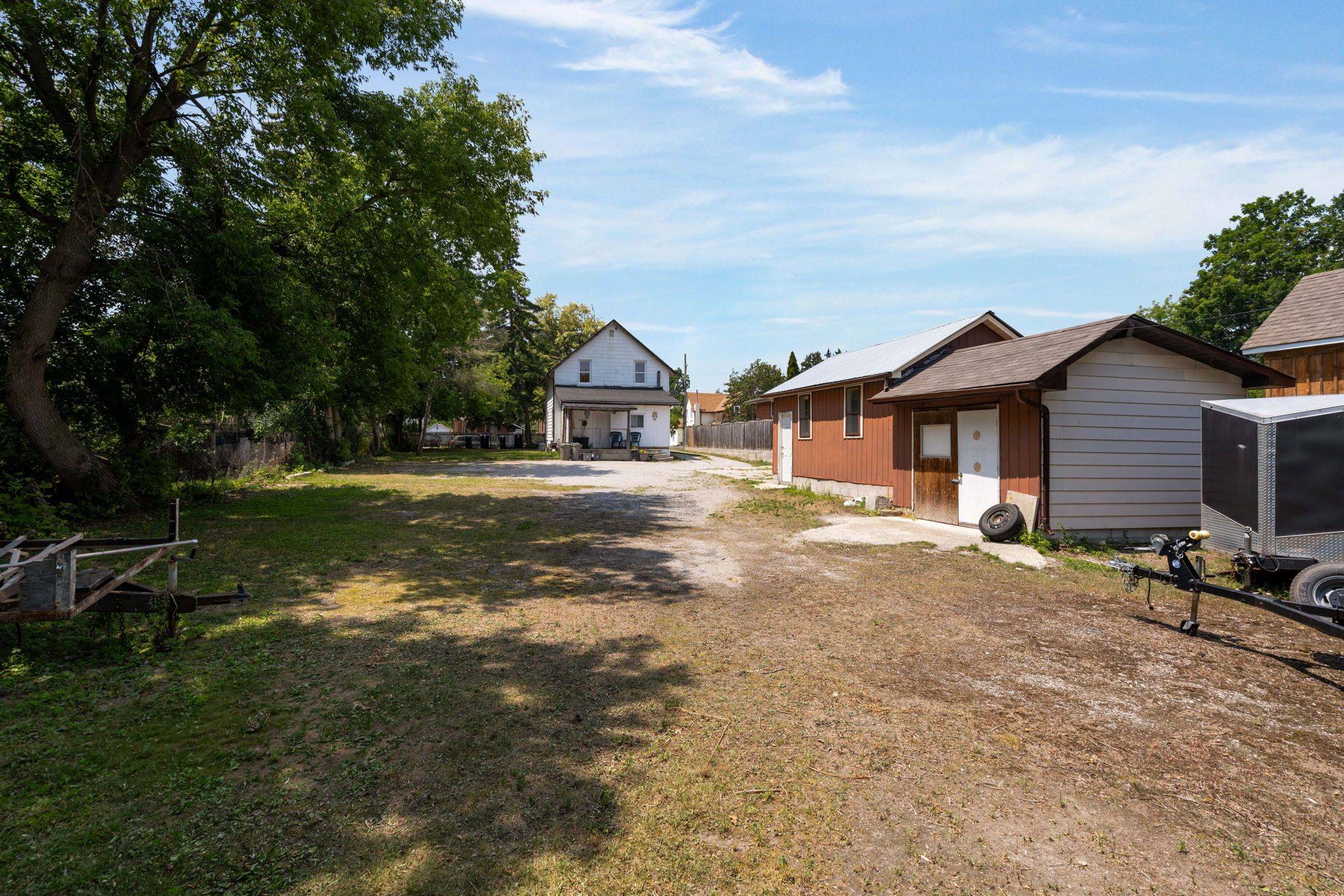 Barrie, ON L4N 3C3,57 Sanford ST