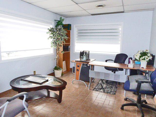 Halton Hills, ON L7G 4A3,116 Guelph ST #5