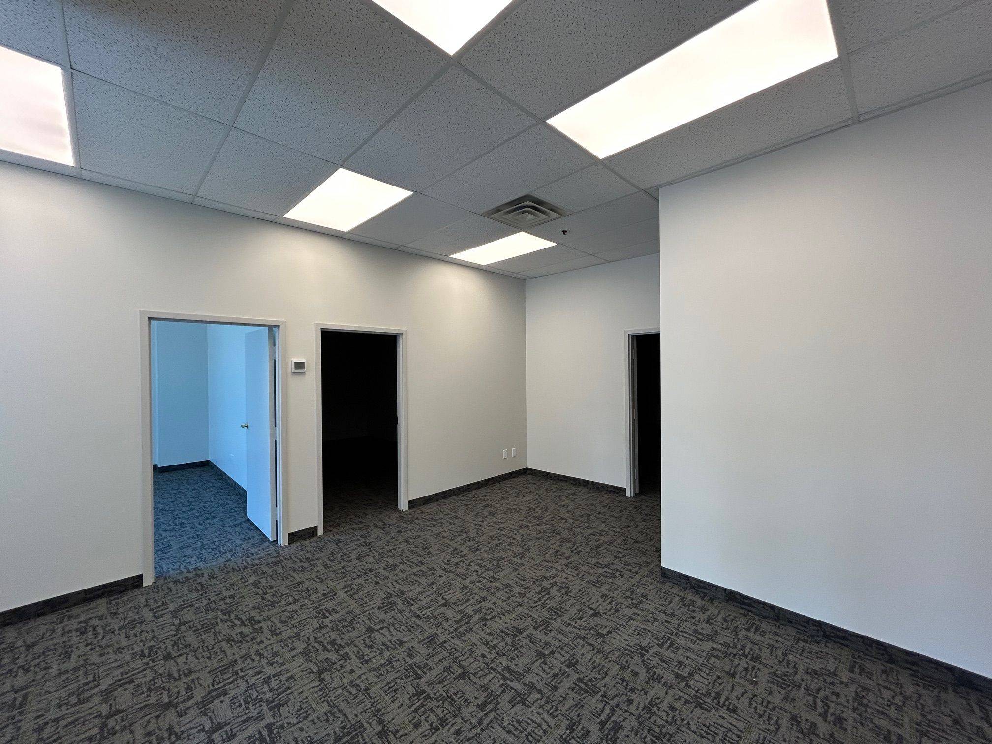Mississauga, ON L5L 5Y1,4025 Sladeview CRES #4
