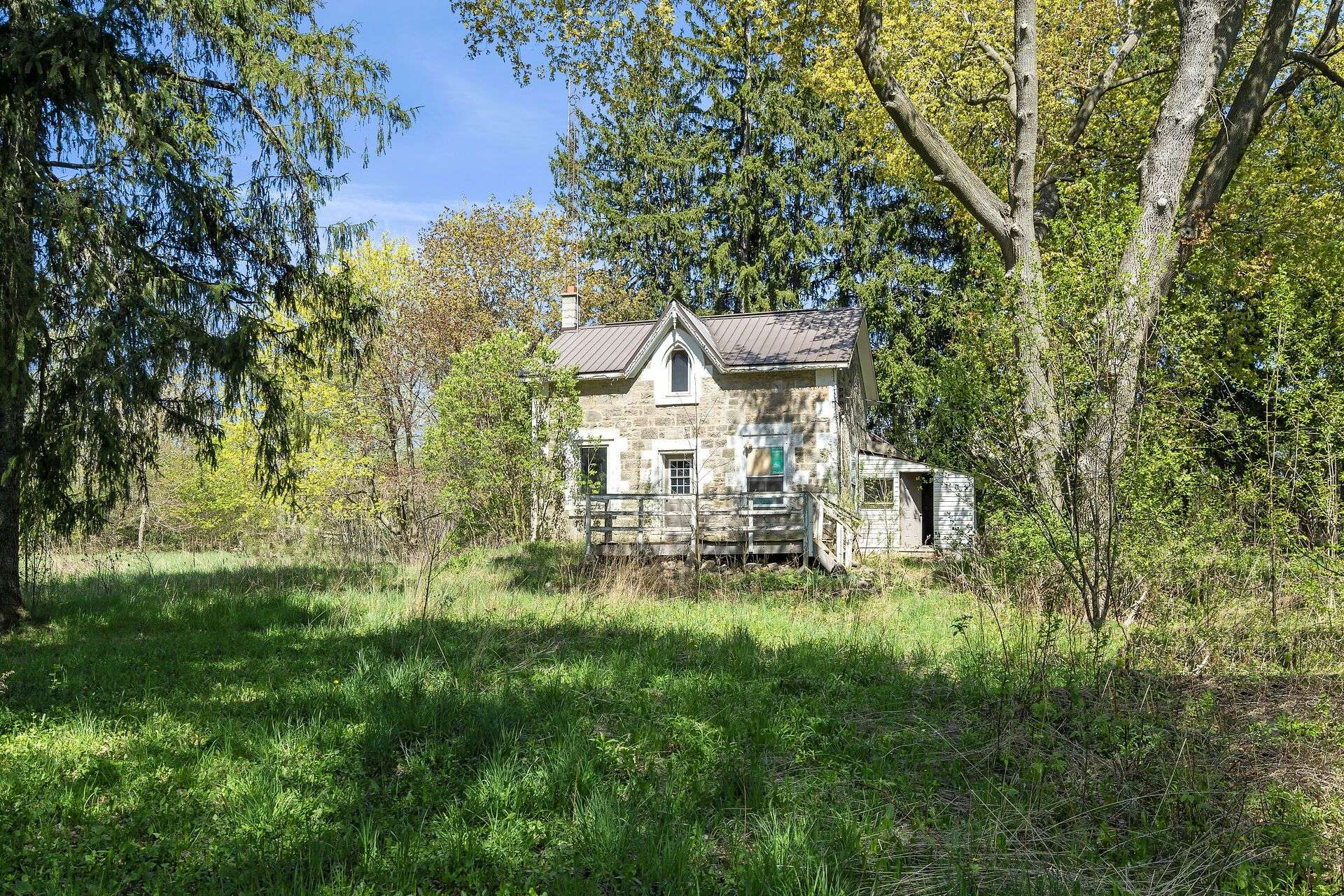 Milton, ON L0P 1J0,9414 First Line