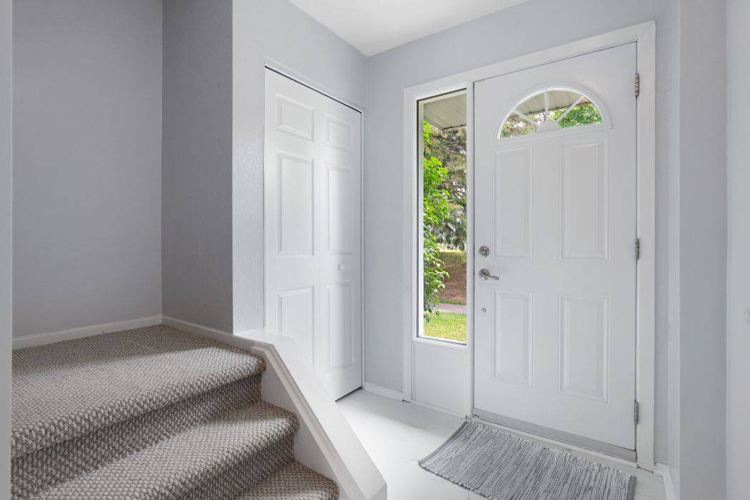 Kanata, ON K2L 2C5,227 Pickford DR