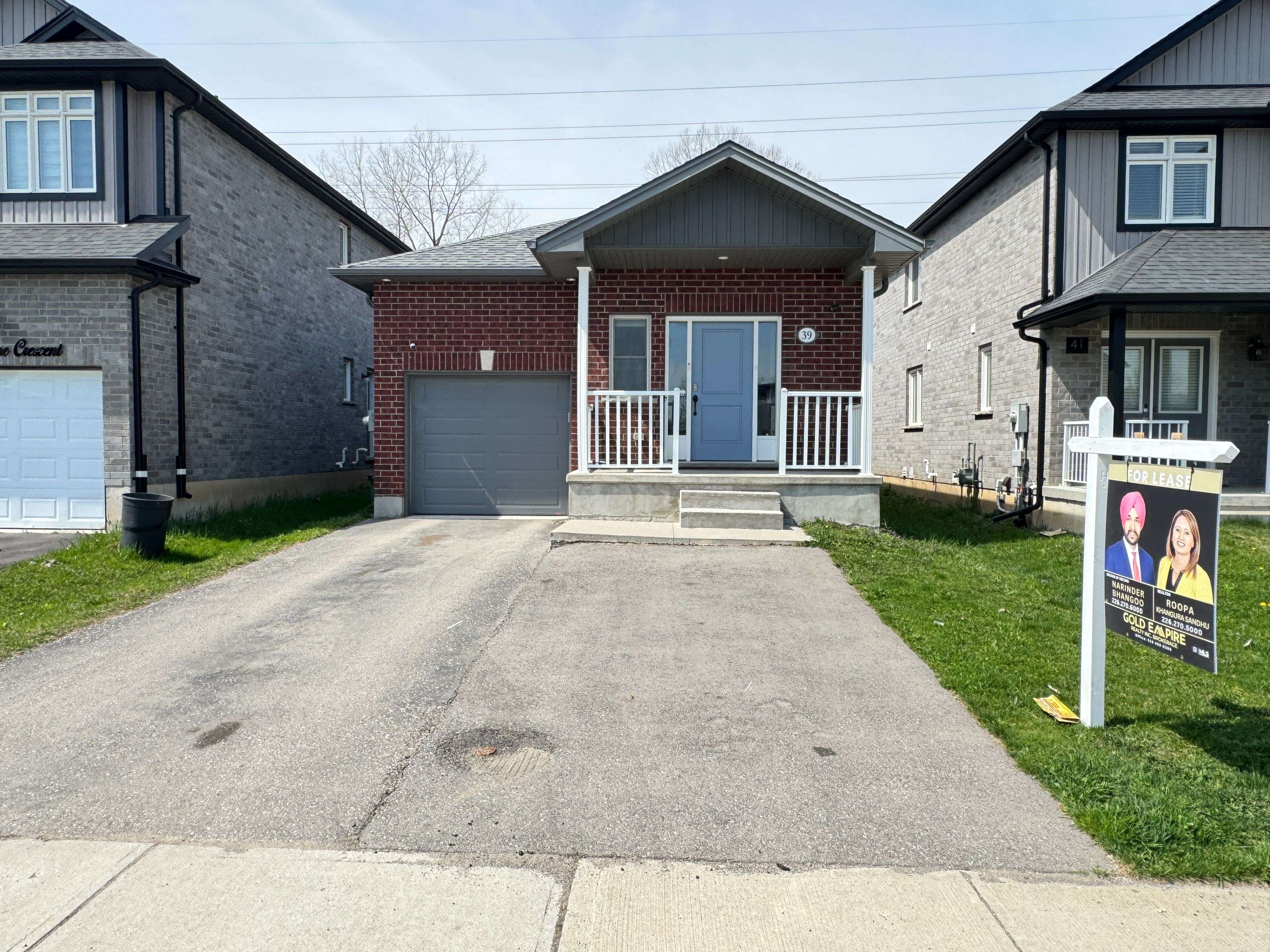 London South, ON N5Z 0A6,39 Yvonne CRES #LOWER