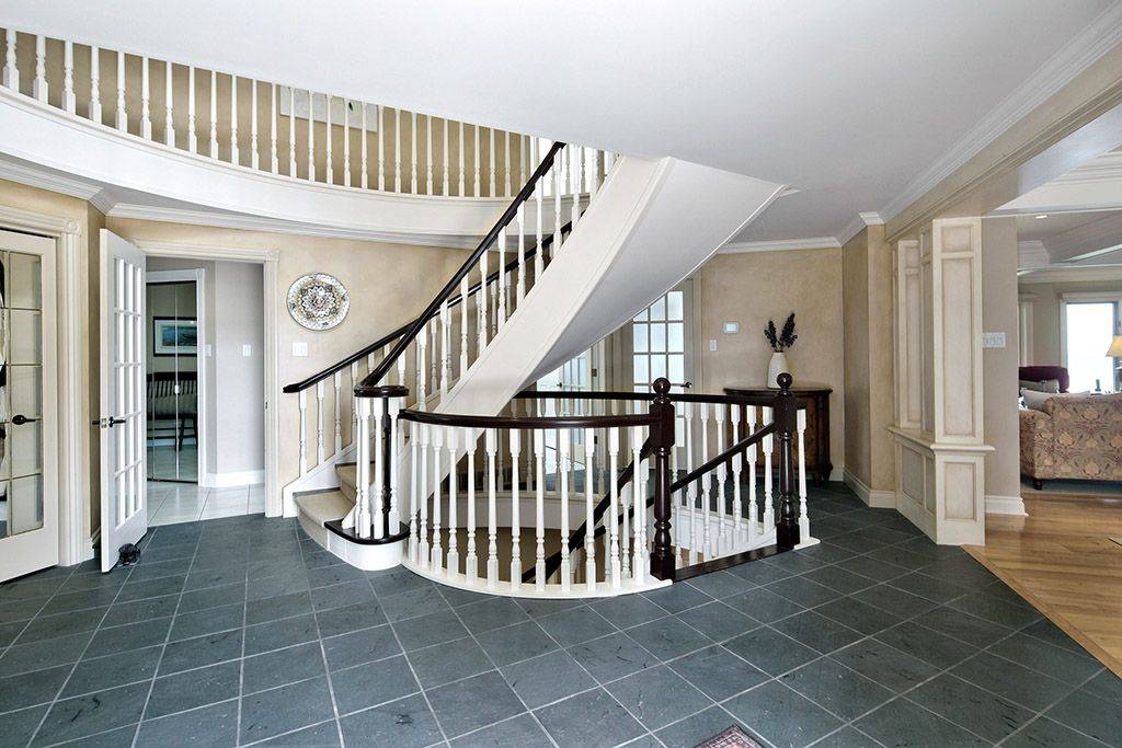 Meaford, ON N4L 1J5,395 Grandview DR
