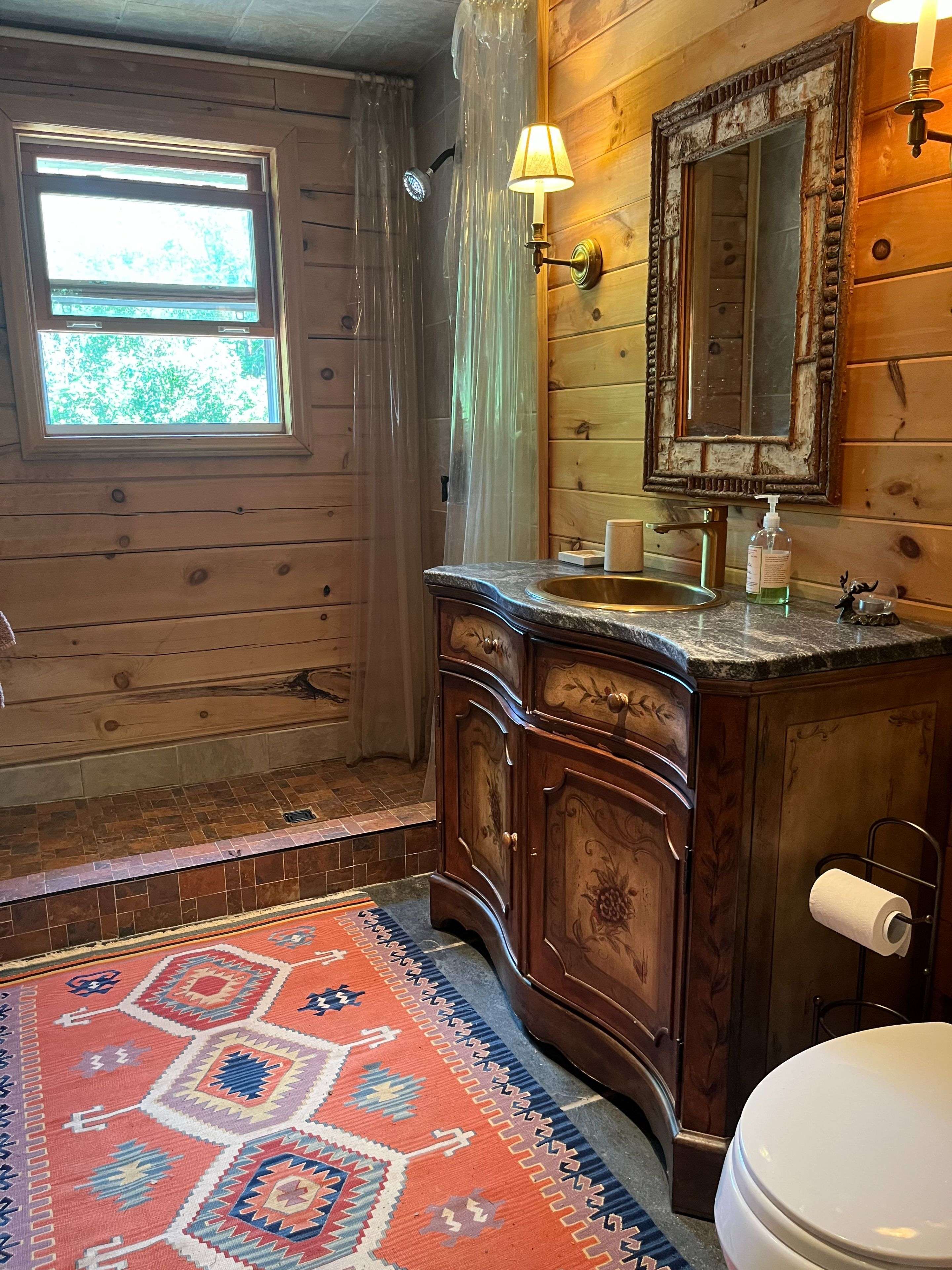 Douro-dummer, ON K0L 2H0,2429 Julia Shore RD W