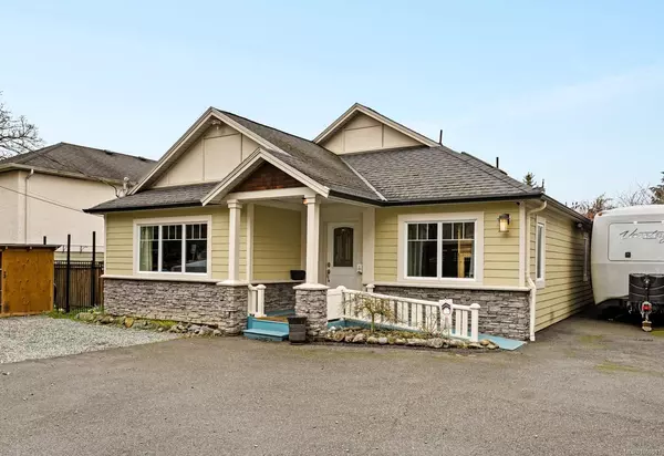 2306 Richmond Rd, Victoria, BC V8R 4R8