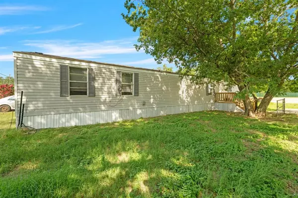 Stephenville, TX 76401,1250 N Belknap Street