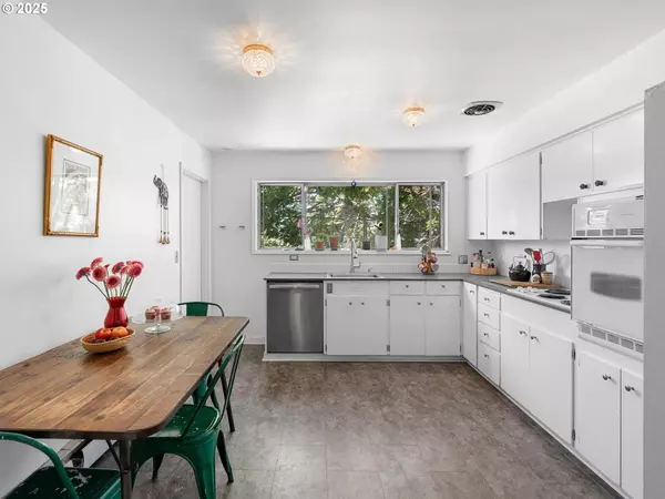 Portland, OR 97211,3911 NE KILLINGSWORTH ST #7