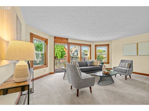 Portland, OR 97214,3147 SE BELMONT ST