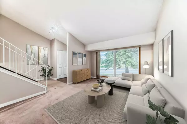 3102 109 AVE SW, Calgary, AB T2W 3H2