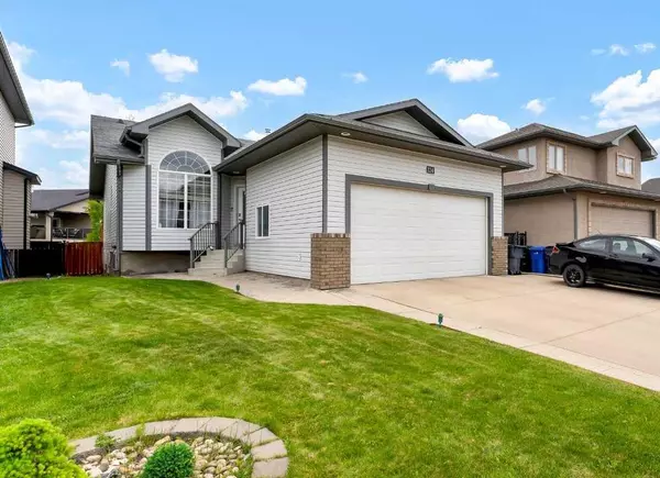 Medicine Hat, AB T1B4Y4,224 Vista RD SE