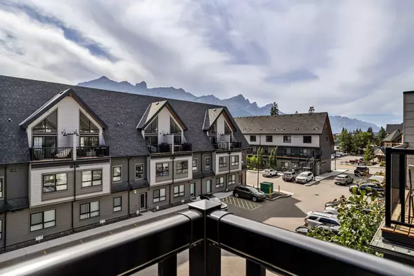 Canmore, AB T1W2X2,115 Kananaskis WAY #113