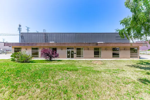 Pickering, ON L1W 1Z6,890 Dillingham RD