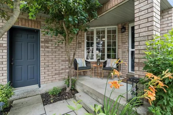 Halton Hills, ON L7G 6A8,151 Mowat CRES