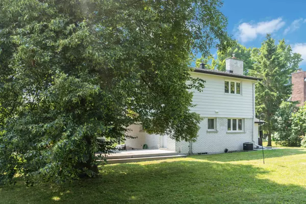 North Grenville, ON K0G 1J0,207 Curry ST