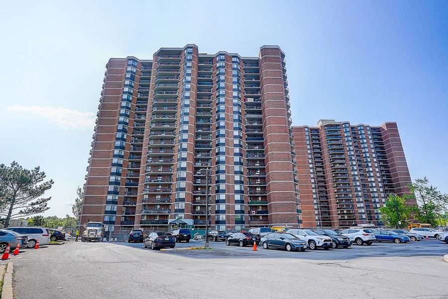 236 Albion RD #912, Toronto W10, ON M9W 6A6