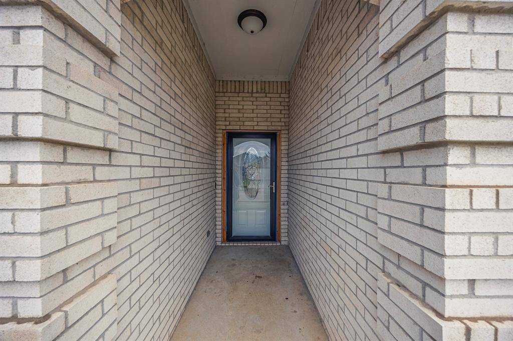 Saginaw, TX 76179,500 Dustin Street