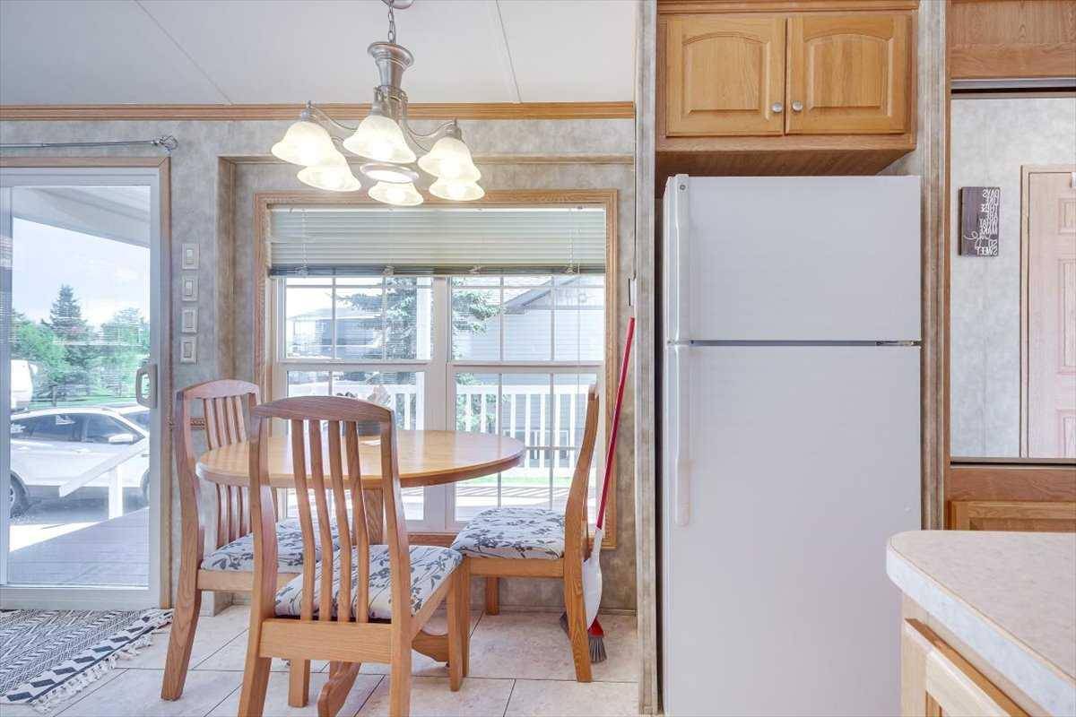Rural Red Deer County, AB T0M 1R0,25054 South Pine Lake Road #4032