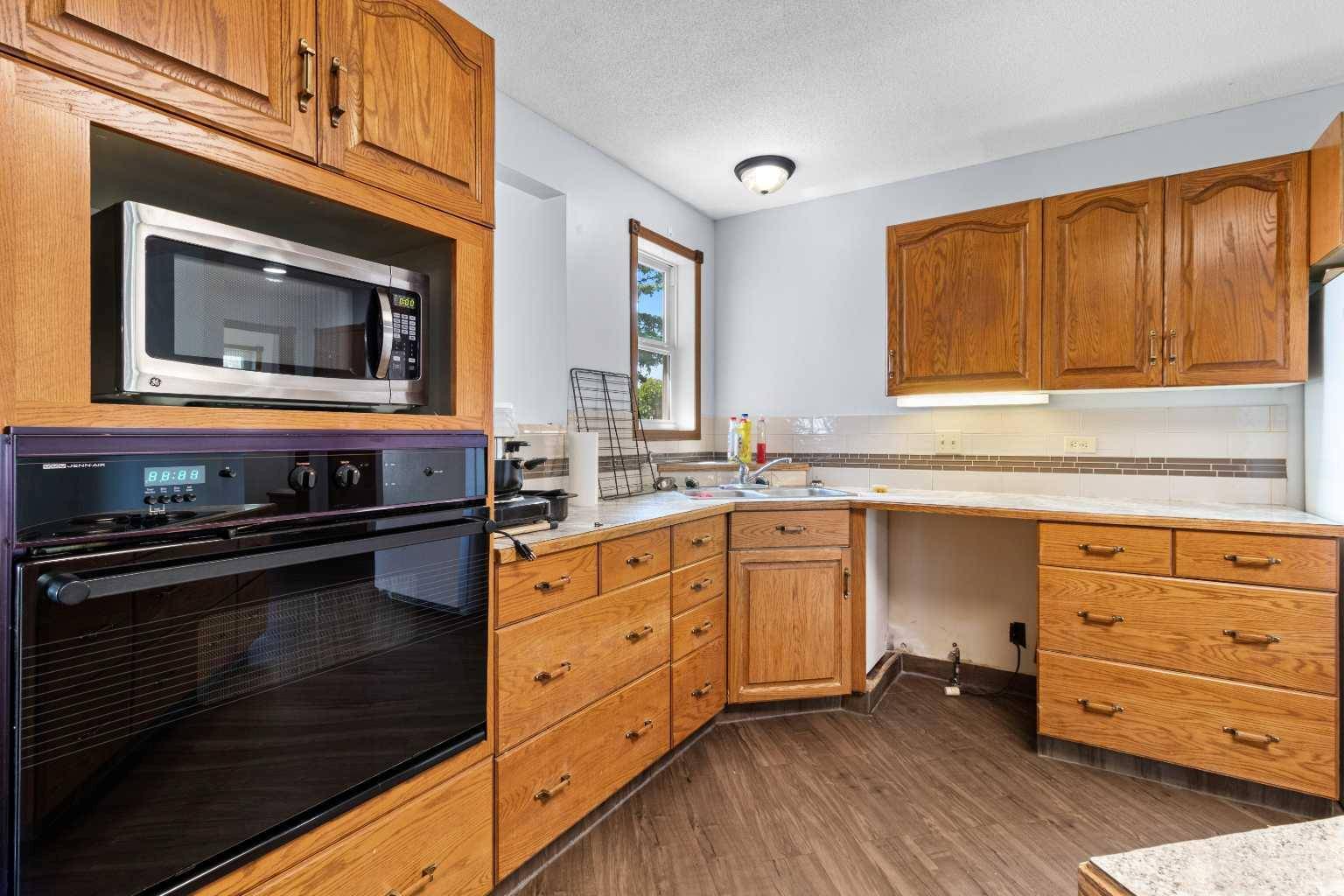 Rural Red Deer County, AB T0M 0V0,23340 Township Road 372
