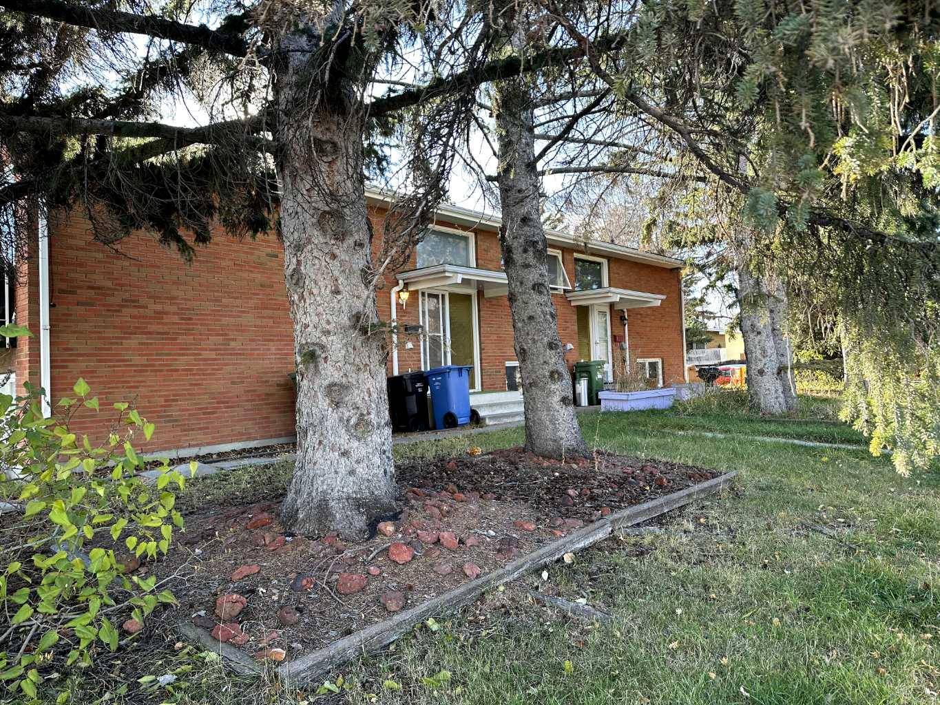 3104 41 ST Southwest, Calgary, AB T3E 3L1