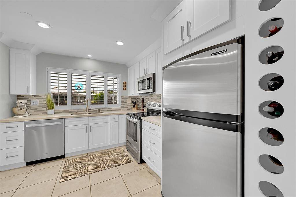 Pompano Beach, FL 33060,920 SE 4th Ave